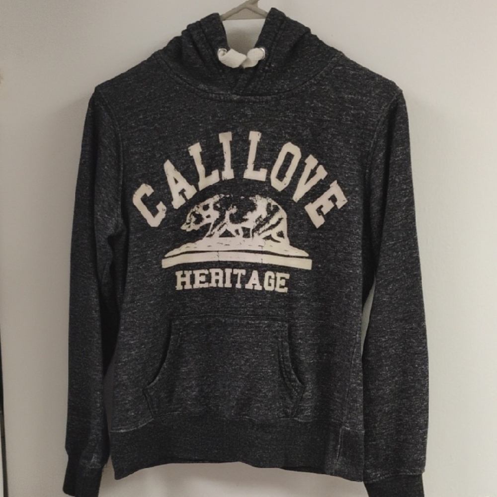 Woman's Gray Sweater